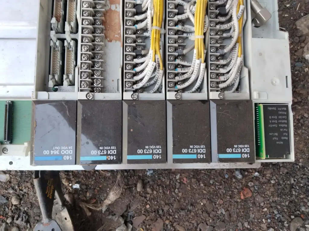 SCHNIDER PLC 140 DDI673 00 EACH/-